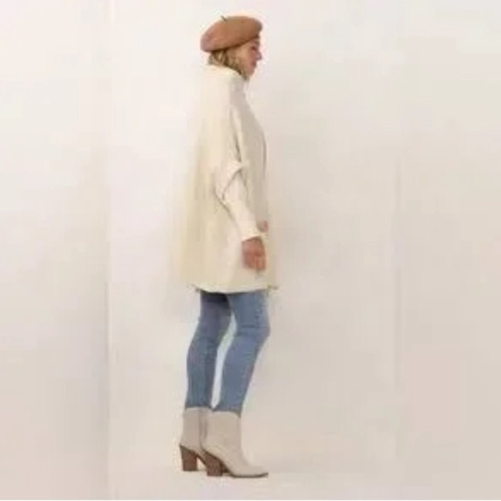 LC Lauren Conrad Middleton riding cape ivory tan OSFM - Picture 2 of 6